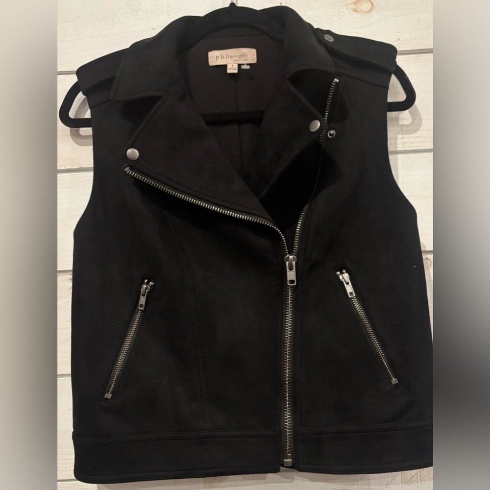 Philosophy back faux leather suede vest
Motorcycle Moto style. Worn once. Small - Picture 13 of 14